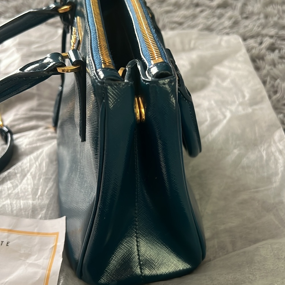 Prada saffiano leather bag - Picture 5 of 12